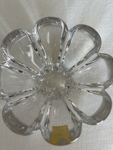 Vintage MIKASA Crystal ZIANNA 8 Petal Crystal BOWL Austria 6" X3” - Picture 6 of 6