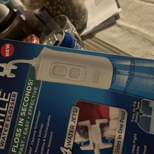 Miracle Smile Water Flosser 360° Cleaning Technology Cordless & Rechargable - Picture 6 of 15
