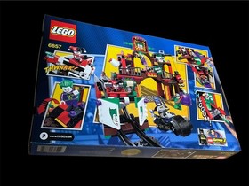Lego DC Universe Super Heroes- Batman- The Dynamic Duo Funhouse Escape (6857)New