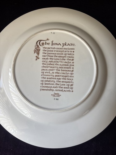 Spode Collector's Plates Celtic Plate Collection Durrow,Lindisfarne & Iona 10.5" - Picture 12 of 12