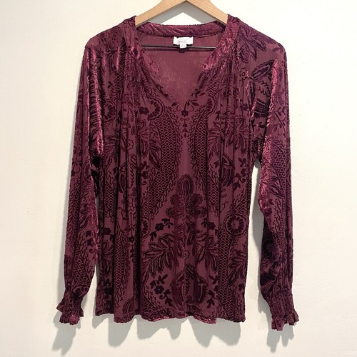 Umgee Women’s L Long Sleeve Floral Geometric Velvet Burnout V-Neck Top Burgundy - Picture 2 of 12