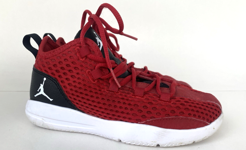 Nike Jordan Reveal Youth Size 12C Basketball Trainers Shoes Red and Black - Picture 3 of 11