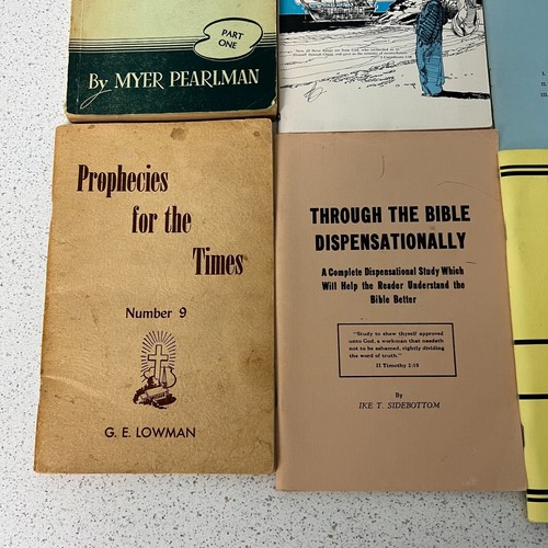 Lot of 6 Vintage Christian Religious Bible Teaching Learning Booklets PB Books - Picture 4 of 11