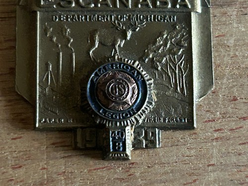Broken Escanaba Michigan Watch FOB 1939 American Legion Greenduck Virgin Forests - Picture 4 of 16