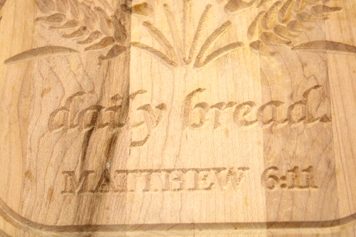 Dacci Questo Giorno Il Nostro Pane Quotidiano Matteo 6:11 Tagliere Legno 13,5"x 9,5" - Foto 5 di 7