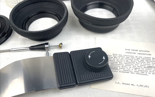 Lot of 35mm Photo Items: Lens Filters, Caps & Hoods, Flash Cable, LIST BELOW 30+ - Picture 6 of 11