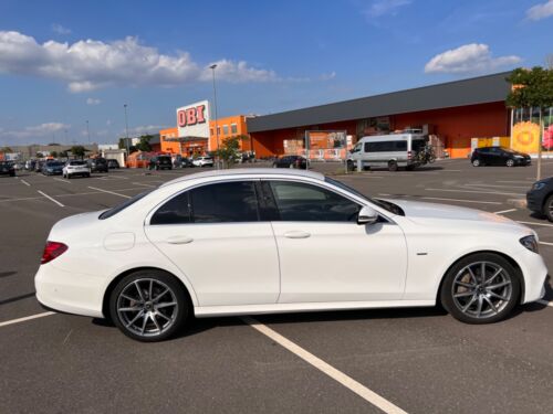 Mercedes E220d AMG - Bild 6 von 24