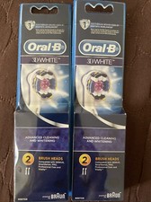 Oral-B 3D White Electric Toothbrush Replacement Brush Heads Refill, 4 Count