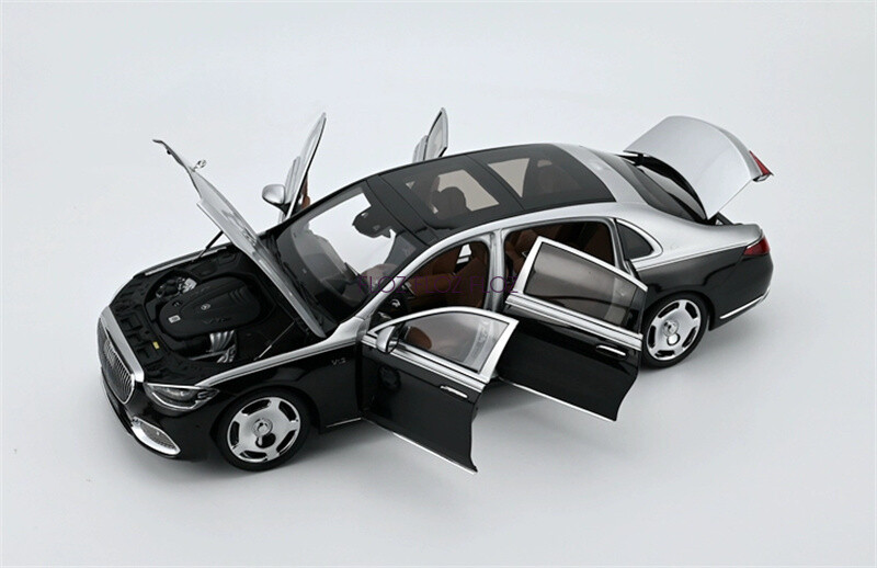 MAYBACH  1:43モデル Vision Mercedes-Maybach 6 Hardtop Coupe Cast Resin Model Car