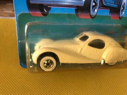 HOT WHEELS CLASSICS No 27 TALBOT LAGO T150C SS (1988/Malaysia) B522 - Picture 9 of 14