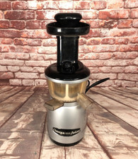 Omega Model VRT350 Juice Extractor Juicer Only