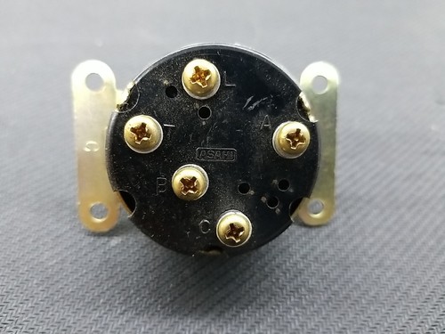 Yamaha N.O.S Yd3 Ydt1 Key Switch 148-82510-10-00 - Imagen 4 de 10