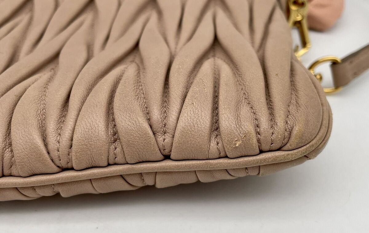 Miu Miu Matelasse 2Way Clutch/Shoulder Bag Leather | eBay Miu Miu Matelasse 2Way Clutch/Shoulder Bag Leather | eBay