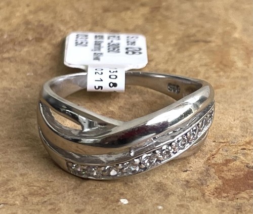 CZ Cubic Zirconia Ring Band Sterling Silver Rhodium Plated Size 8 + Gift Box - Picture 5 of 5