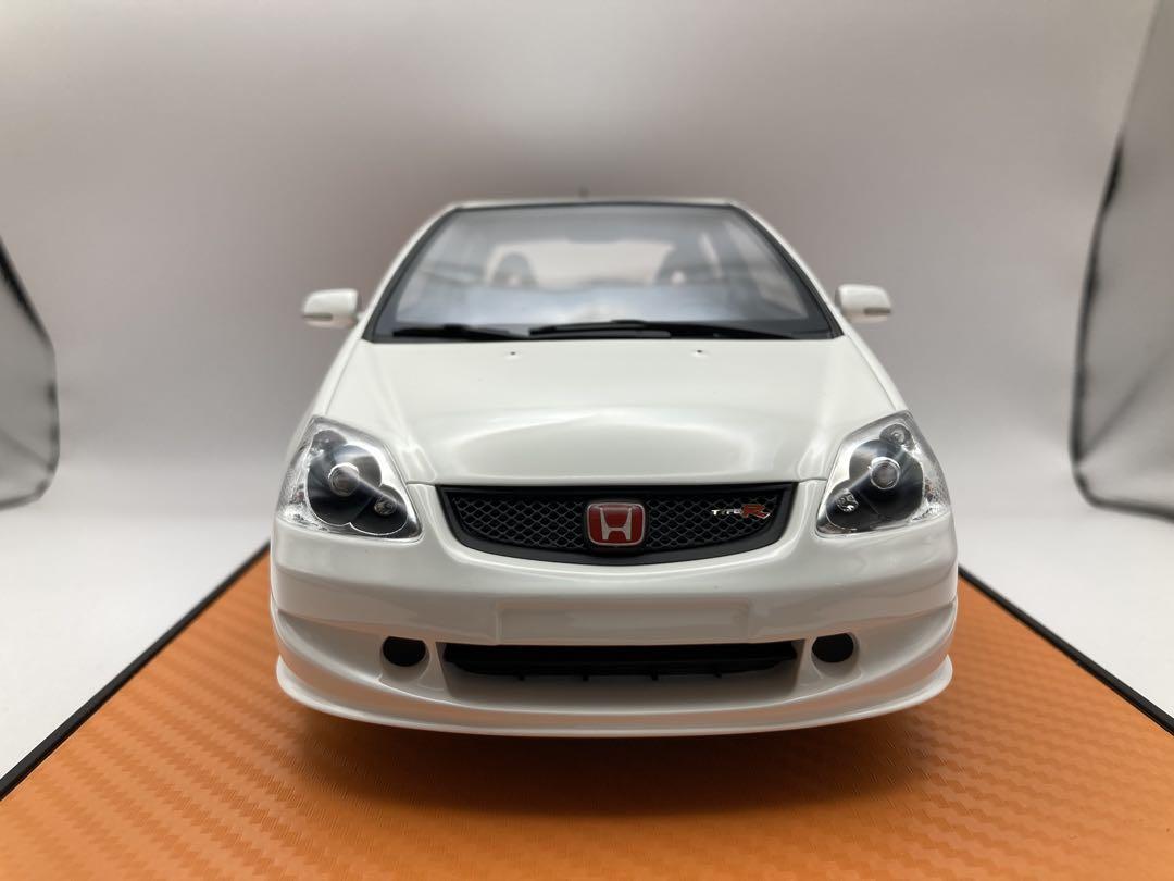 HONDA CIVIC Type R(2004)1:18 レジンカー　限定モデル レジンカー ホンダ シビック タイプアール (2004年式)1:18