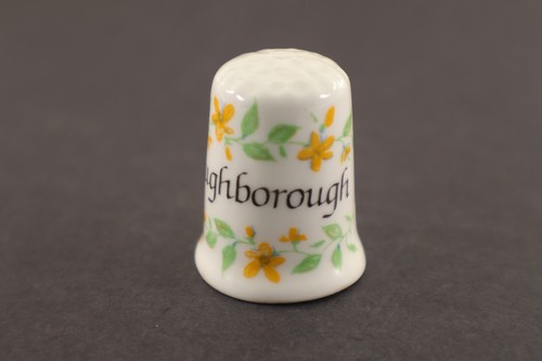 Mac Donald Fingerhut LOUGHBOROUGH gelb Blumen Nähen Souvenir England - Bild 2 von 5