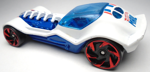 2020 HOT WHEELS CITY DIESELBOY HW MAIL WHITE 1:64 DIECAST 2 7/8" RACE CAR W BLUE - Bild 3 von 6