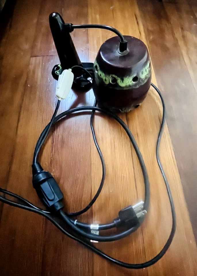 Ceramic Handmade Sconce Light - Brown & Green hand-painted - Easy to Hang  - Image 4 of 4