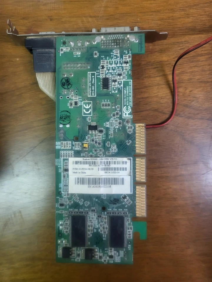 ATI Radeon 9800 SE 128MB - Image 3 of 4