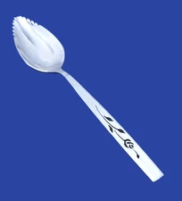 Oneida CAPISTRANO Deluxe Oneidacraft Stainless Flatware -- Grapefruit Spoon 6"