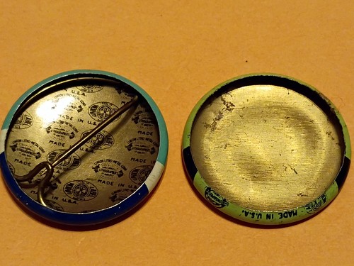 1958 & 1960 Dues Paid Pinbacks United Steel Workers Of America - Picture 6 of 9
