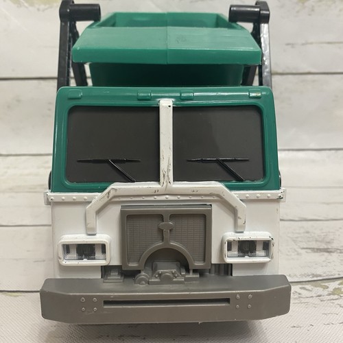 Tonka Recycling Garbage Truck Green 2011 Hasbro 06744 17” Tested & Sounds Works! - Picture 5 of 13