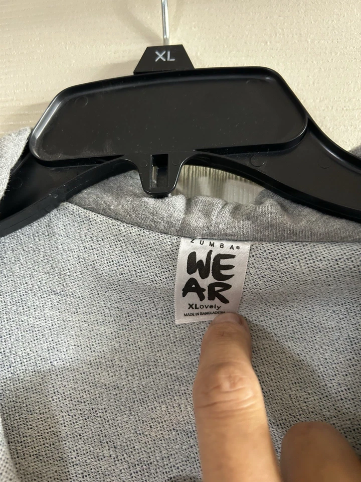 Chaqueta vaquera Zumba Crew XL. Usado. Foto 3 de 4