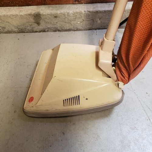 Vintage Hoover Custom Convertible Upright Bagged Vacuum - Model 589 - Tested - Picture 4 of 13