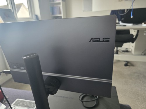 ASUS MQ13AH 13 inch 1080p OLED monitor and ASUS MTS02D stand - Picture 3 of 4