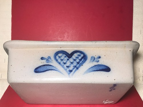 1991 VINTAGE ROWE POTTERY SALT GLAZE LOAF PAN.  BLUE HEART DESIGN (HARD TO FIND) - Picture 4 of 10