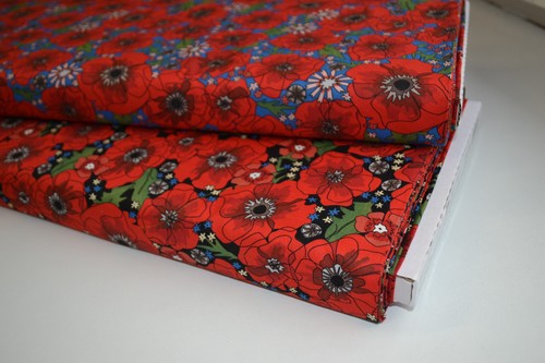 100% Organic Cotton Poppy Fabric Flowers Floral Poppies - Field of Memories - Picture 2 of 8
