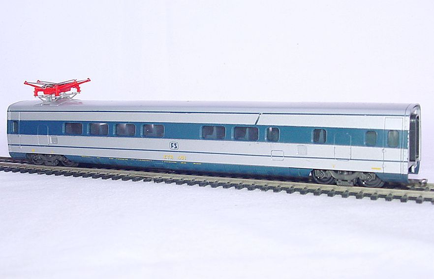 Lima Hochgeschwindigkeitszug FS ETR 401 _ 4 teilig _ Spur H0 (Gebraucht) in Uerikon für CHF 57