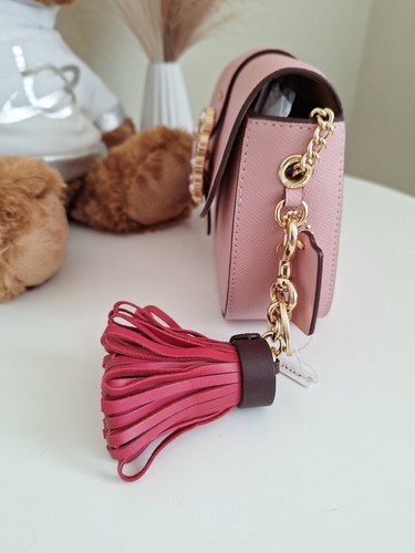 NEW COACH LEATHER TASSEL KEY FOB KEYRING KEYCHAIN GOLD/STRAWBERRY 58505 - Picture 4 of 5