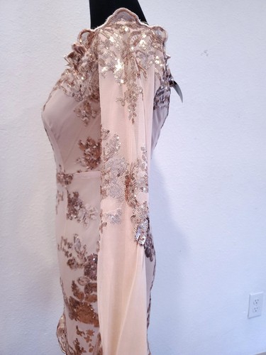 NWT HOT MIAMI STYLES HMS Bodycon Long sleeves Dress Size S rose Gold - Picture 7 of 9