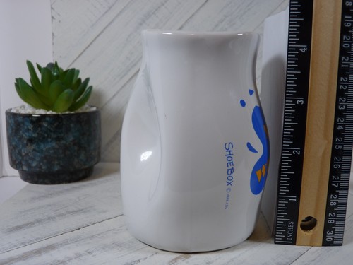 Caja de zapatos Hallmark I Must Be Old ¡Incluso mi taza tiene arrugas! Taza de café - M2 - Imagen 7 de 8