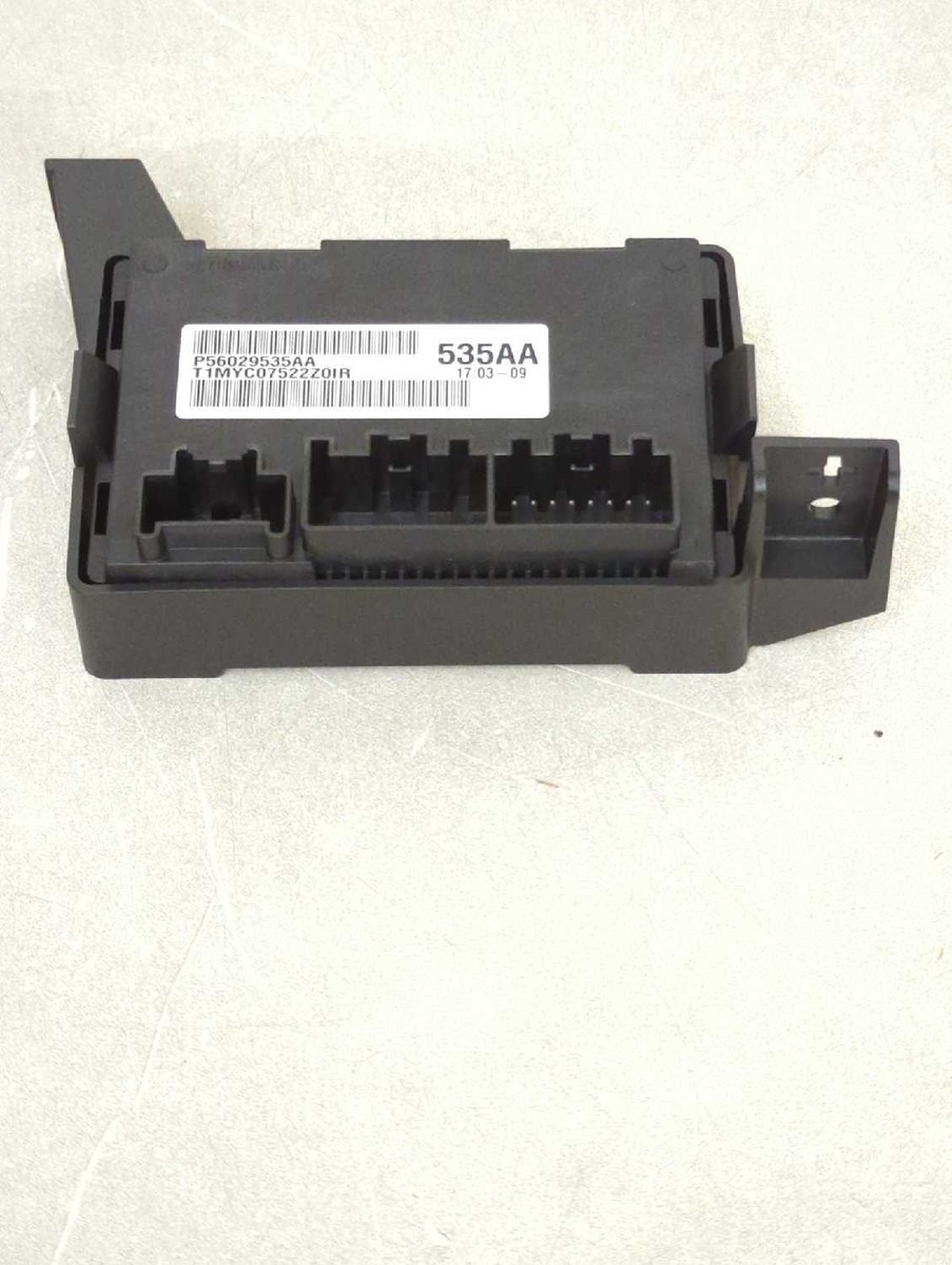 New OEM Mopar Transfer Case Control Module 2008 Jeep Liberty