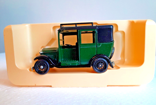 Lledo Days Gone 1933 AUSTIN TAXI - #DG47005 - Mint in Box - Picture 3 of 12