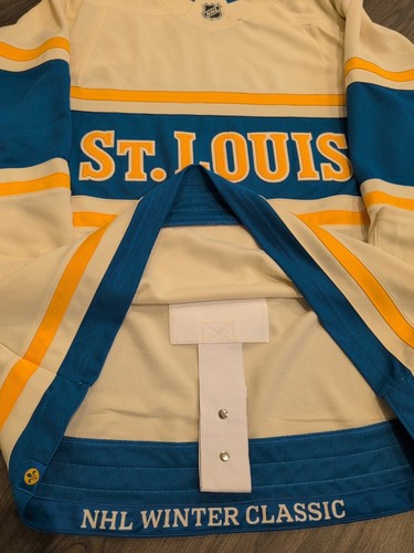 NWT Fanatics Premium St. Louis Blues Winter Classic Jersey Size 54 - Picture 2 of 3