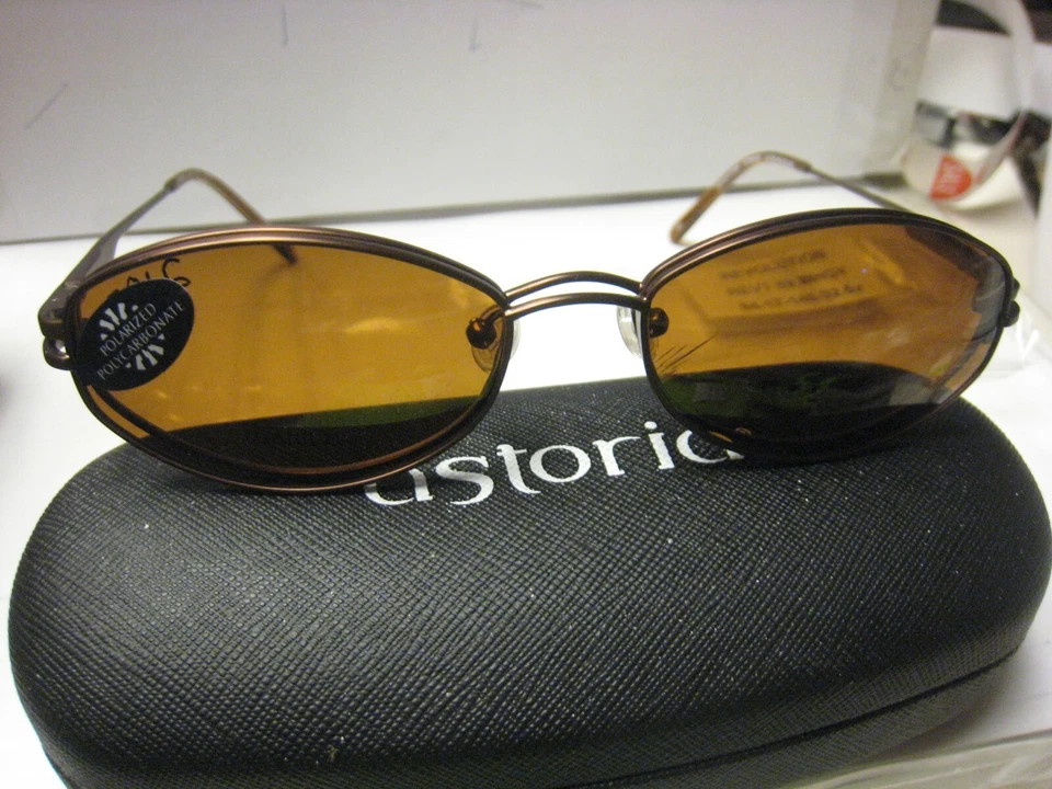 Marco Demostración Gafas Revolution con Imán Parasol REVT 89 MHGY 54-17-140 con Estuche Foto 2 de 4