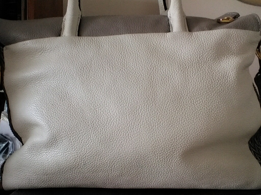 Picture 3 of 12