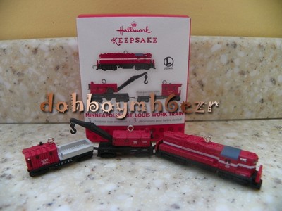 2008 Hallmark ~ HOLIDAY RAILROAD ~ Lionel Trains ~ MINIATURE SET QXM8144 NIB