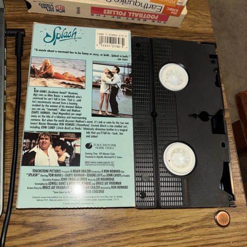 Splash VHS Tom Hanks, Daryl Hanna, John Candy, Eugene Levy 1984 - Picture 3 of 3