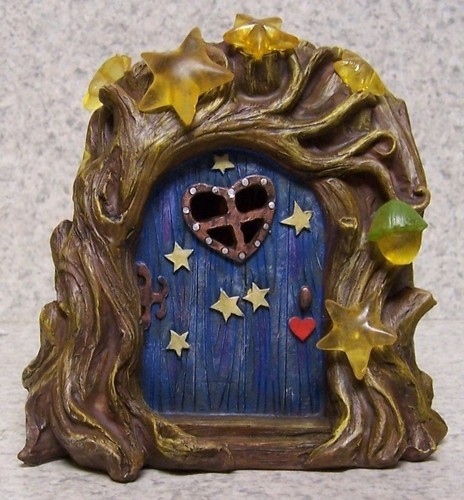 Garden Accent Fairy or Gnome Battery Lighted Blue Door House NEW 6 1/2" tall - Picture 1 of 5