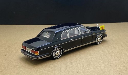 1/43 Rolls-Royce Silver Spur II Touring Limousine 1992,Brunei Sultan King - Picture 9 of 18