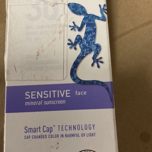 BLUE LIZARD Australian Sunscreen UVA/UVB PROTECTION BROAD SPECTRUM SPF 30+ - Picture 2 of 9