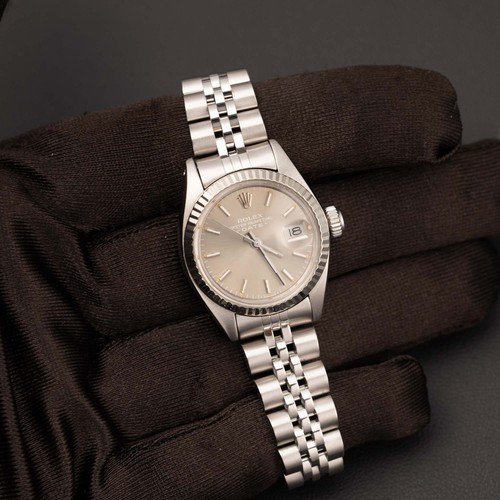 Rolex Date 6917 Fluted Gold Bezel Stainless Steel Watch 26mm Silver Index Dial - Picture 2 of 9