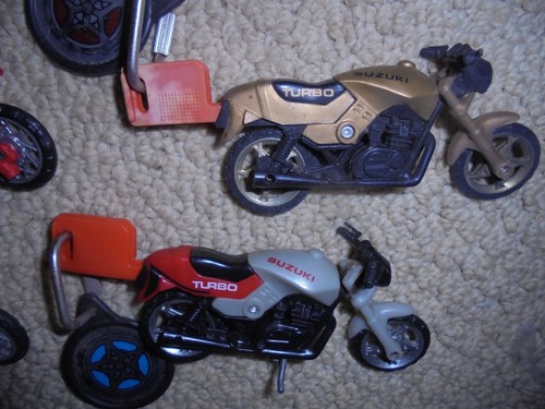 SET BESTEHEND AUS 5 MOTORRAD BIKE KIDCO BURNIN SCHLÜSSEL AUTOS ~ SUZUKI ~ SEHR SELTEN ~ SCHWER ZU FINDEN - Bild 8 von 8