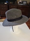 Foto 3 di 6