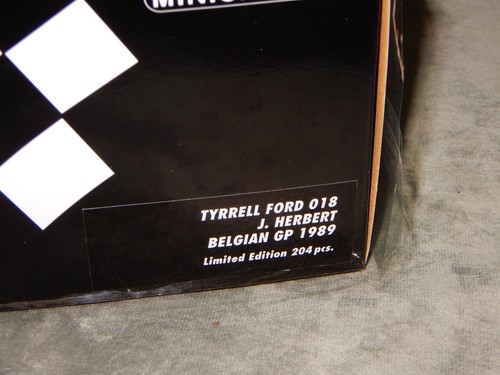 Minichamps F1 1:18 J Herbert Tyrrell Ford 018 Belgian GP 1989 *Decals Included* - Picture 6 of 6