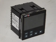 Red Lion Controls PXU11A50 Digital Temperature Controller PID 1/4 DIN Universal